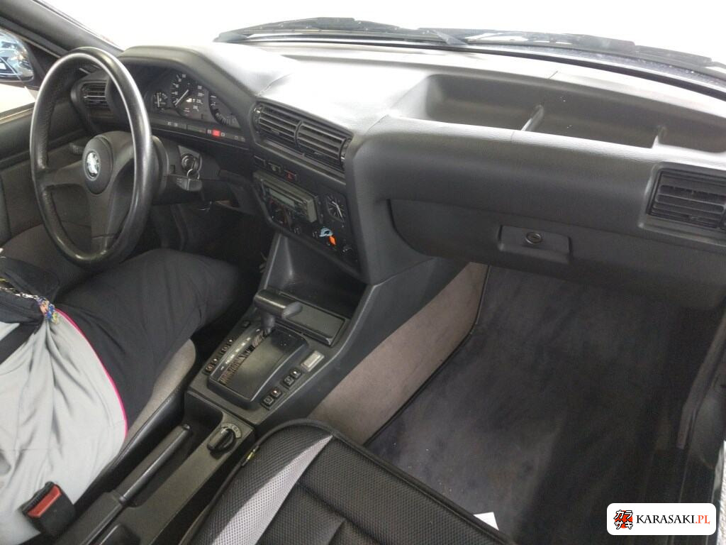 BMW 3 Series 1990 z aukcji japońskiej
