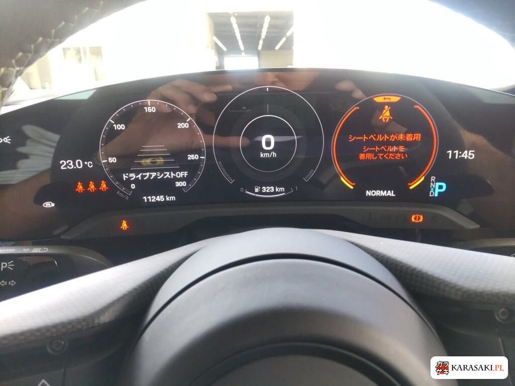 Porsche Taycan 2023 z aukcji japońskiej