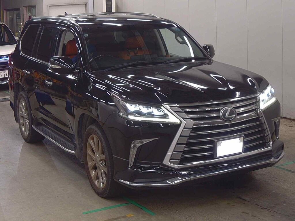 Lexus LX 2017 z aukcji japońskiej