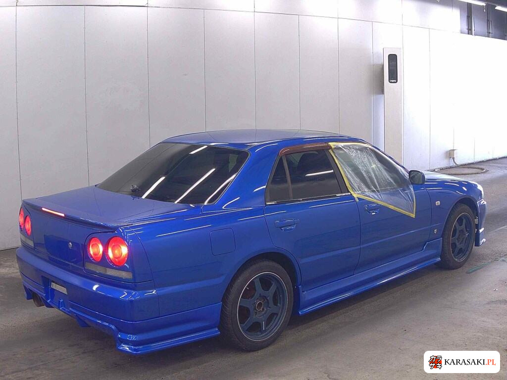 2001 Nissan Skyline CP 25GT-V 4