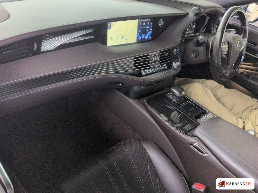 2018 Lexus LS 4WD LS500H Version L 5