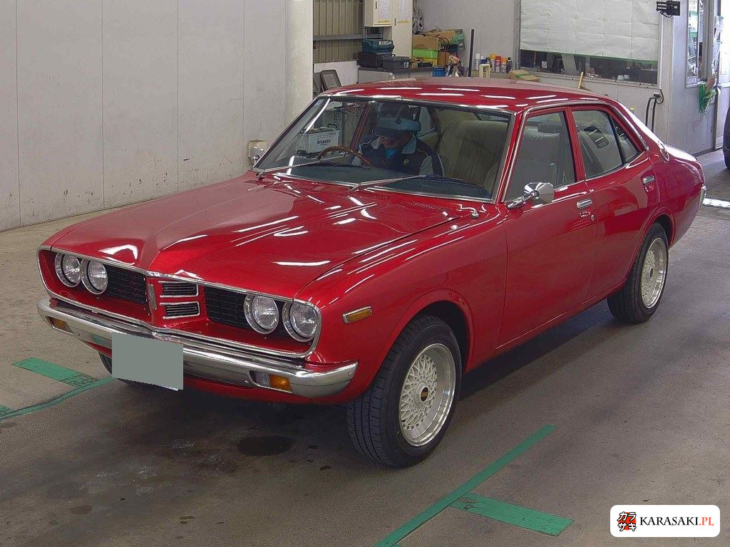 Overseas Toyota 2025 z aukcji japońskiej