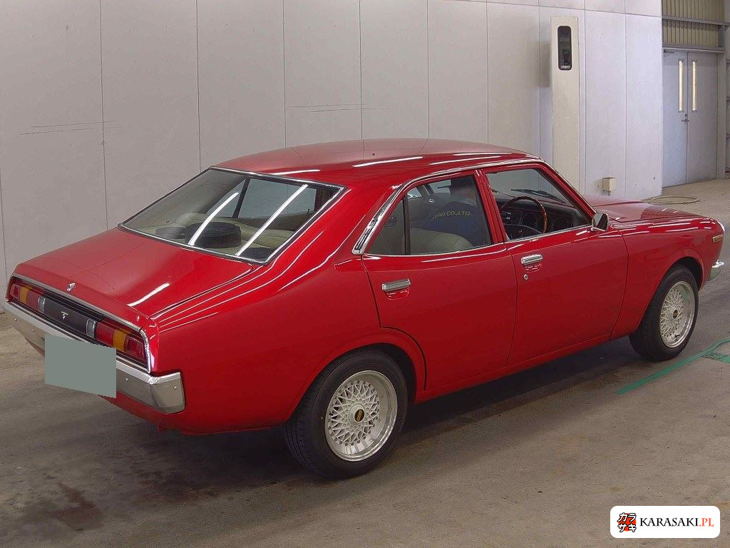 Overseas Toyota 2025 z aukcji japońskiej