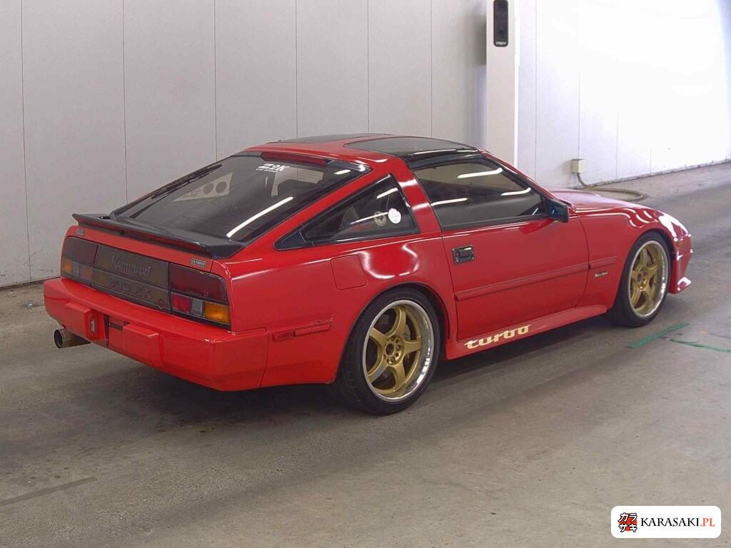 America Nissan 1992 z aukcji japońskiej