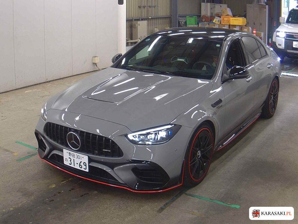 Mercedes-AMG C-Class 2024 z aukcji japońskiej