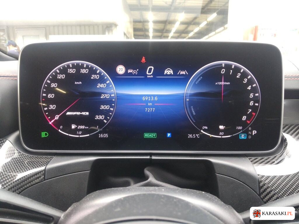 Mercedes-AMG C-Class 2024 z aukcji japońskiej