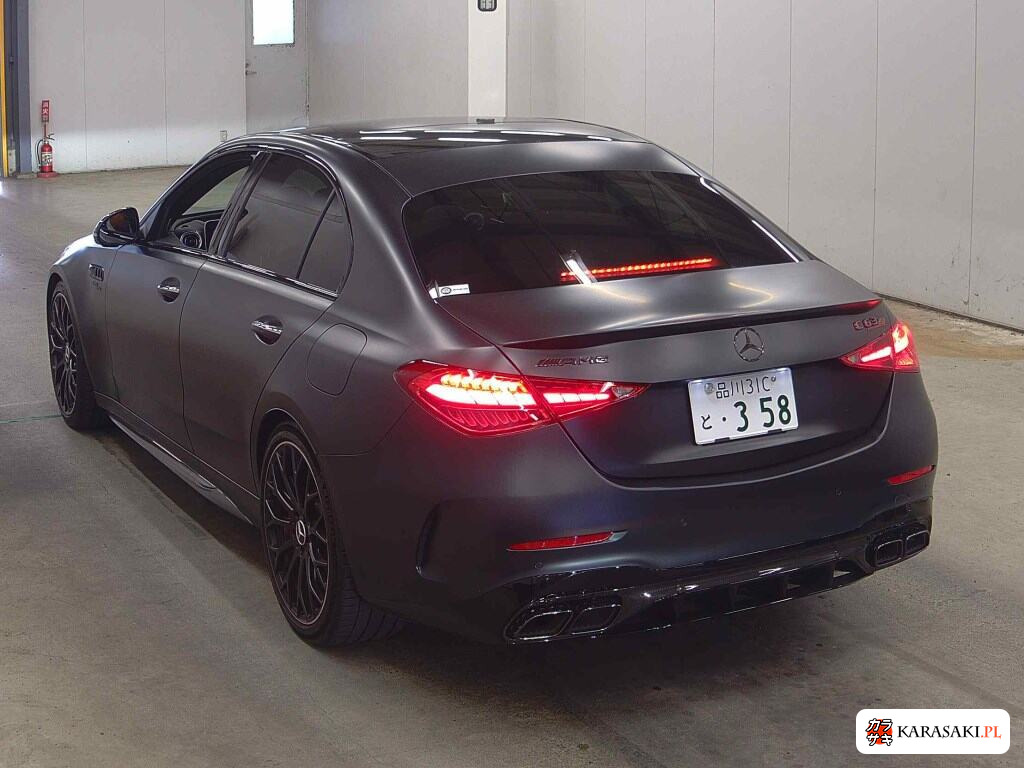 Mercedes-AMG C-Class 2024 z aukcji japońskiej