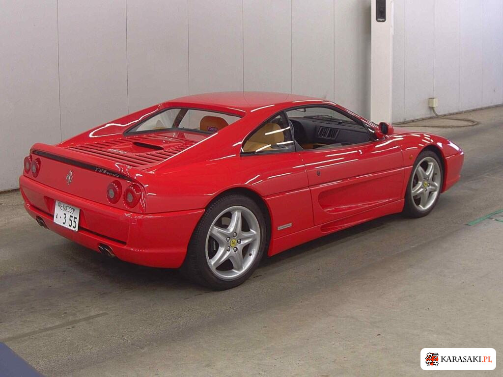 Ferrari F355 1995 z aukcji japońskiej
