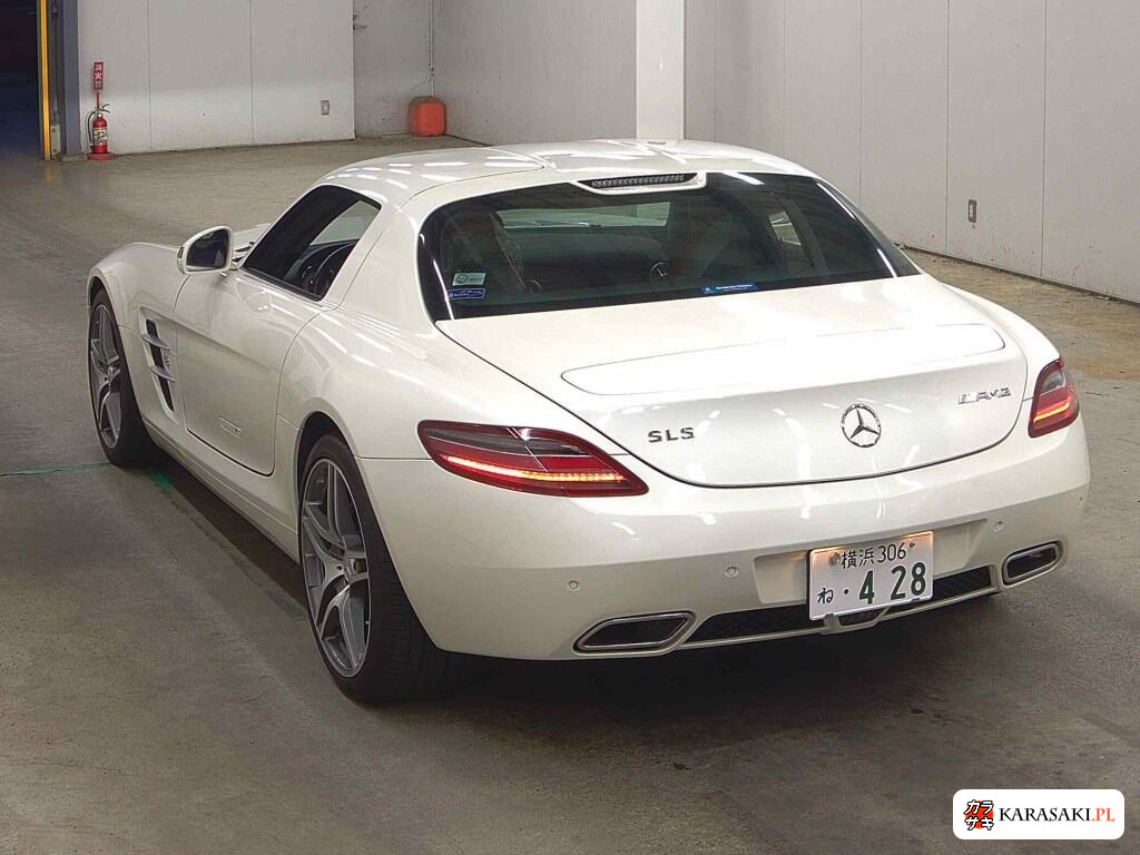 Mercedes-Benz SLS AMG 2010 z aukcji japońskiej