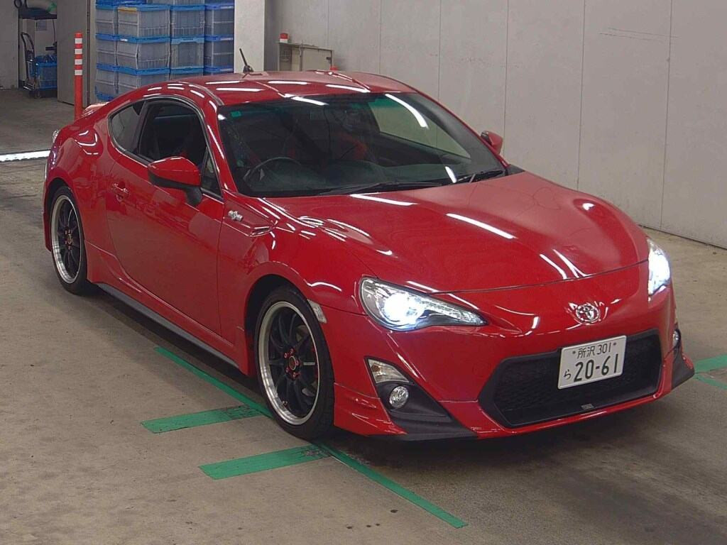 Toyota 86 2012 z aukcji japońskiej
