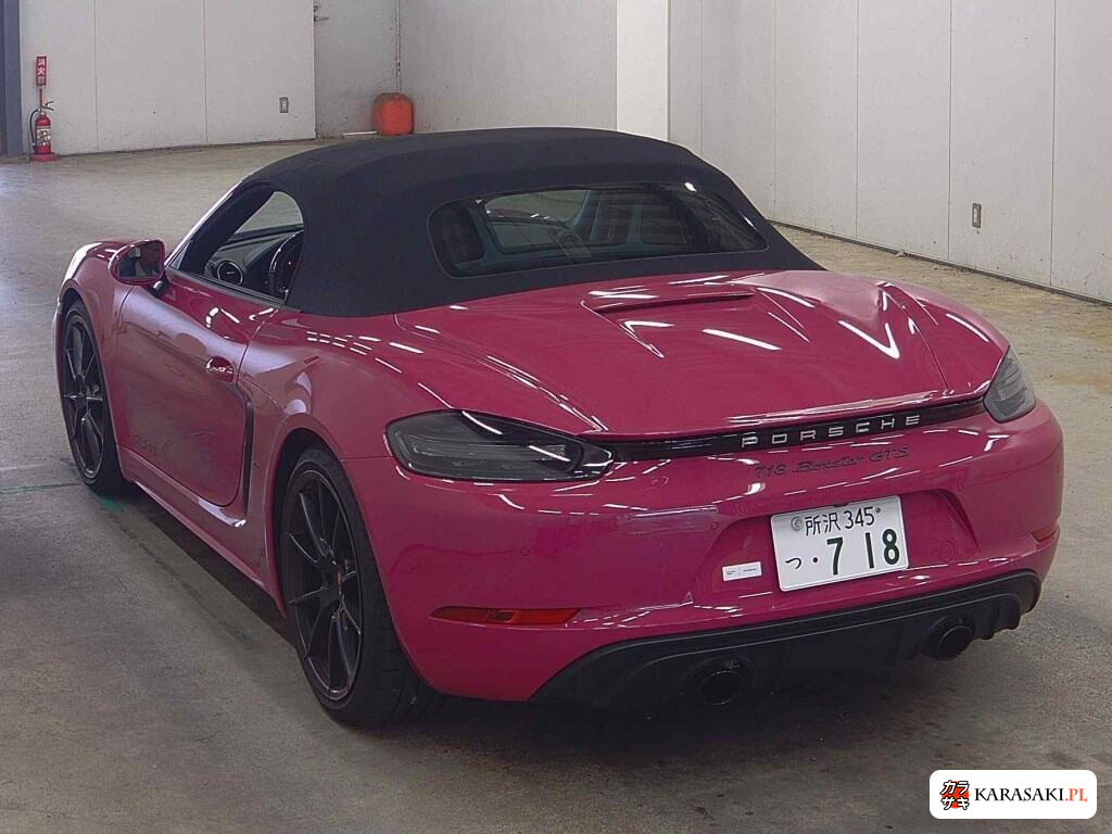 Porsche 718 Boxster 2026 z aukcji japońskiej