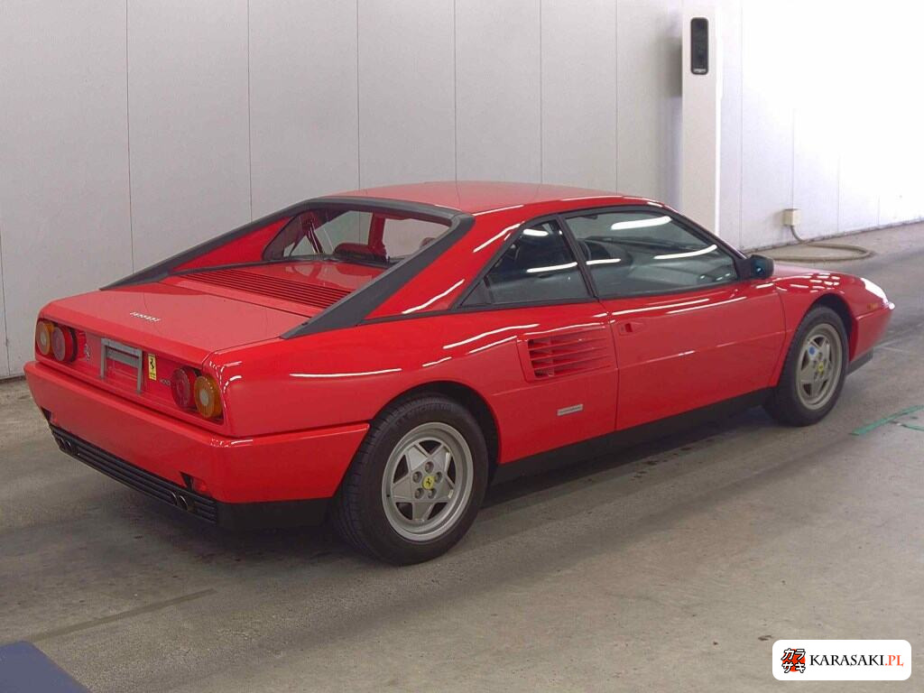 Ferrari Mondial T 1989 z aukcji japońskiej