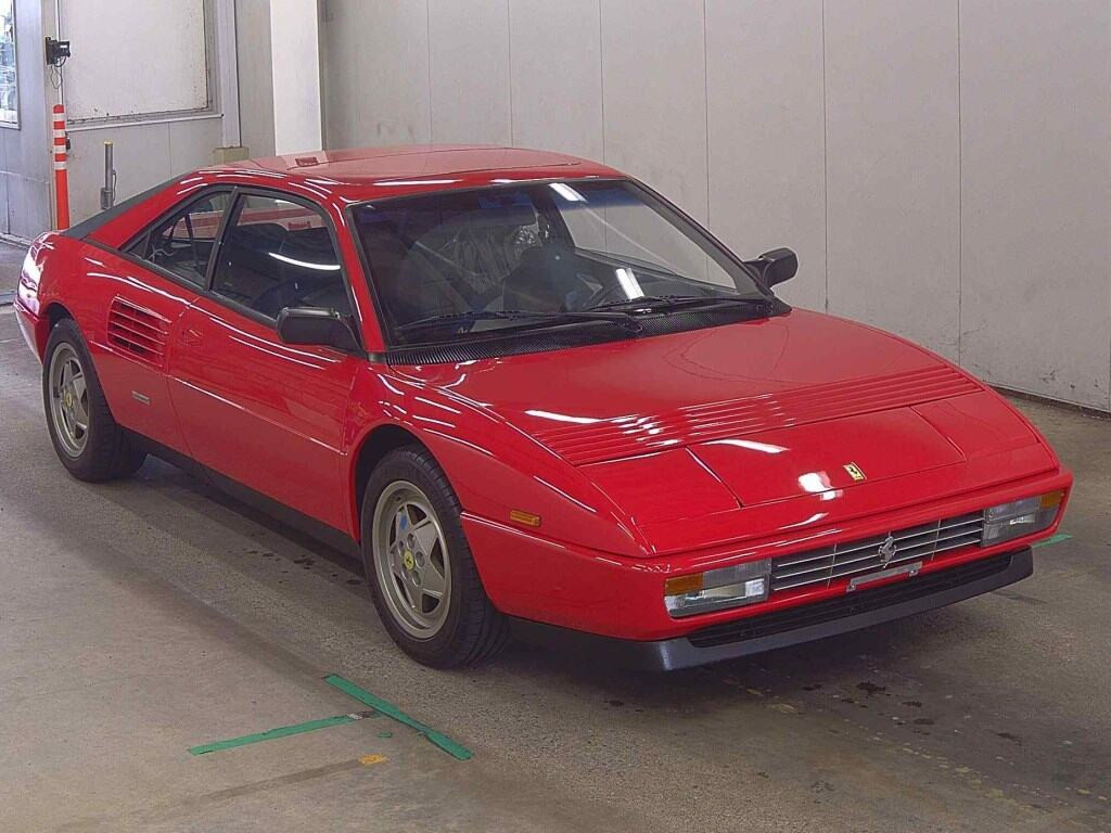 Ferrari Mondial T 1989 z aukcji japońskiej