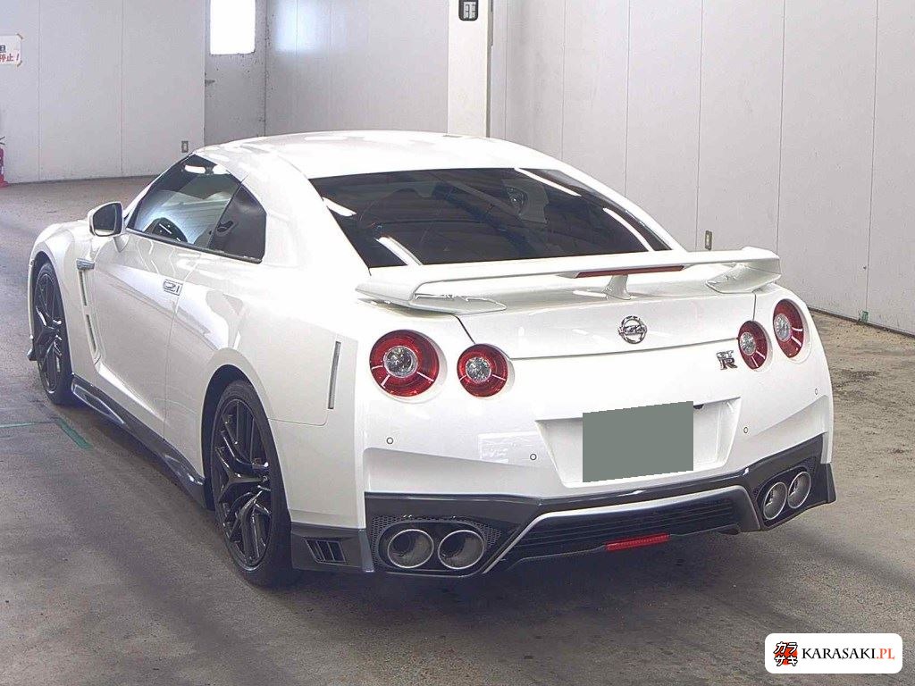 Nissan GT-R 2018 z aukcji japońskiej
