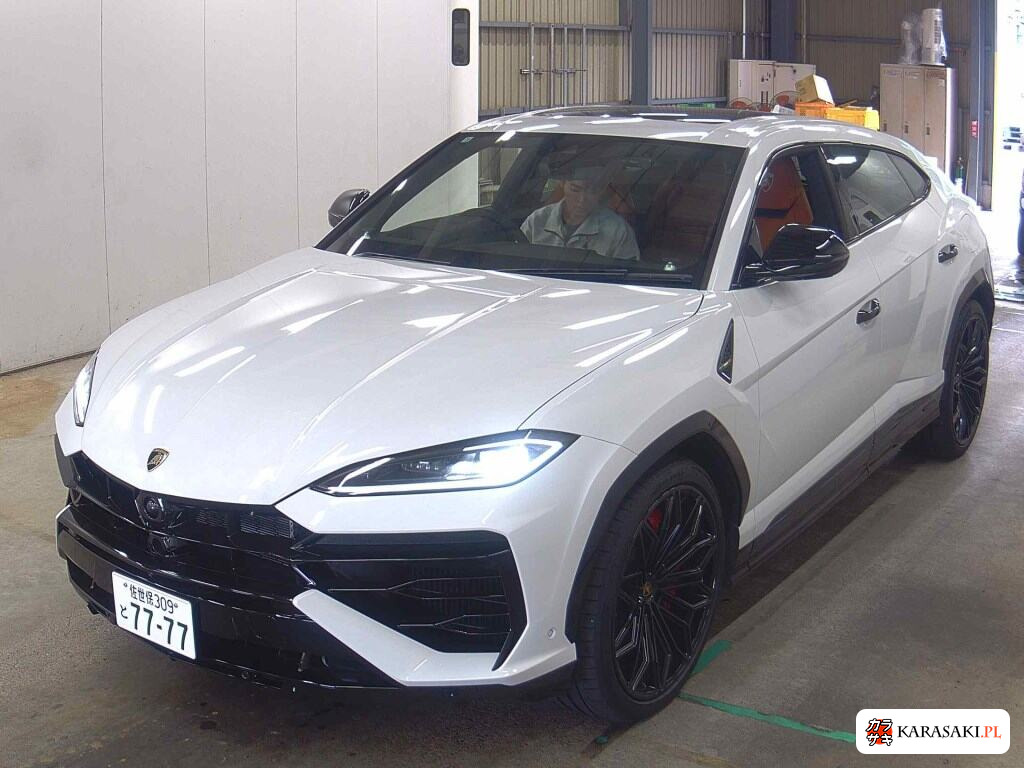 Lamborghini Urus 2026 z aukcji japońskiej