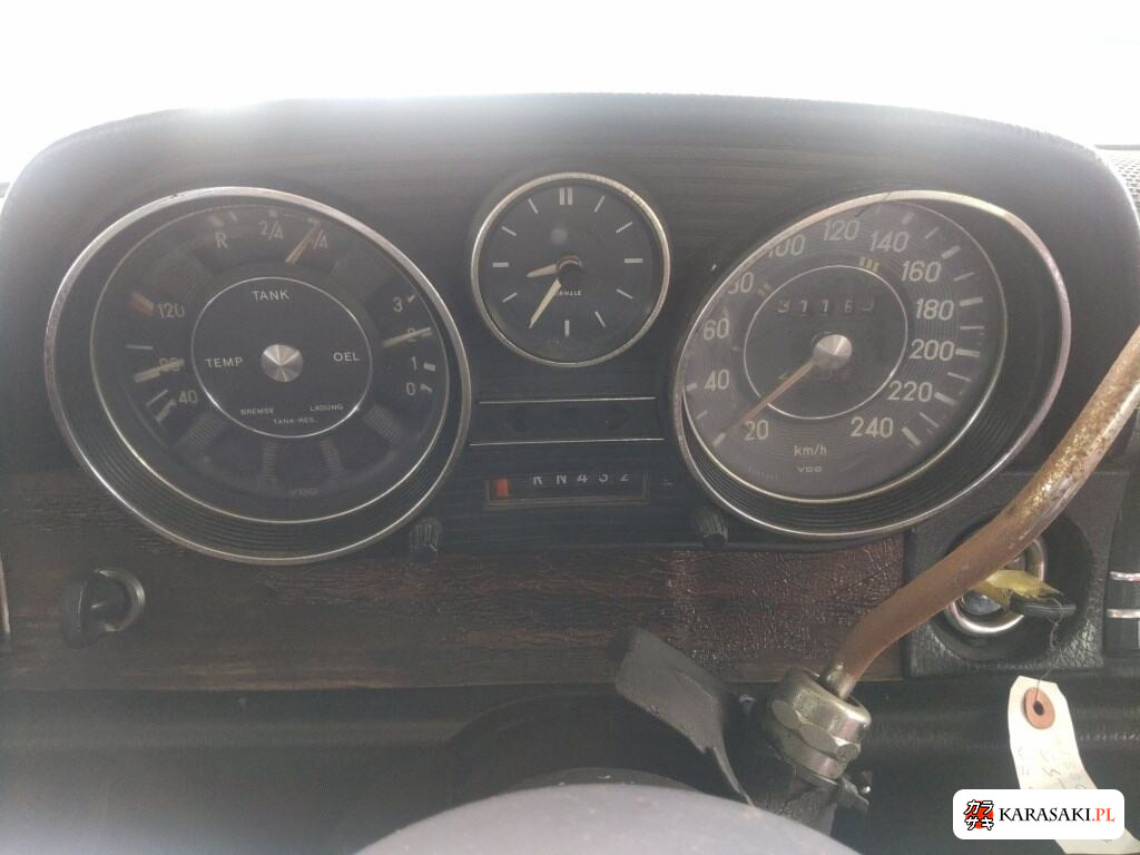 Mercedes-Benz 250 z aukcji japońskiej