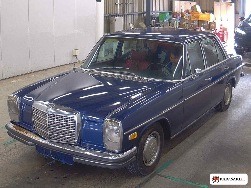 Mercedes-Benz 250 z aukcji japońskiej