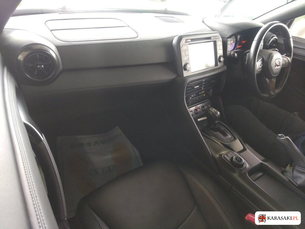 Nissan GT-R 2019 z aukcji japońskiej