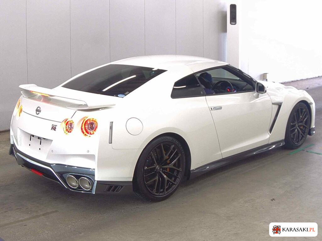 Nissan GT-R 2019 z aukcji japońskiej