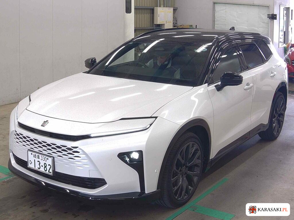 Toyota Crown Estate 2026 z aukcji japońskiej