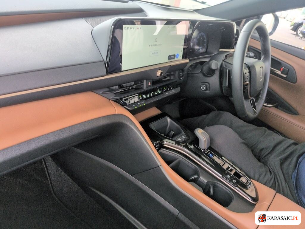 Toyota Crown Estate 2026 z aukcji japońskiej