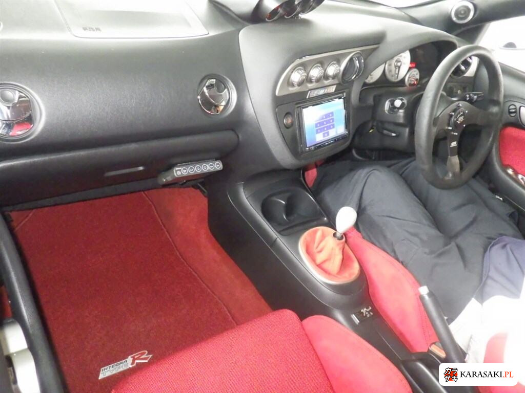 Honda Integra 2004 z aukcji japońskiej