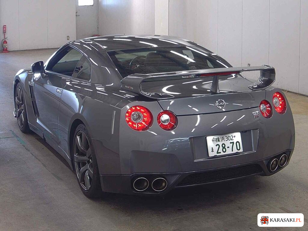2008 Nissan GT-R 4WD Premium Edition 2