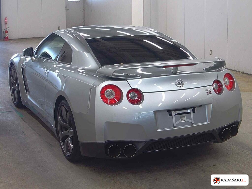 2008 Nissan GT-R 4WD Premium Edition 2