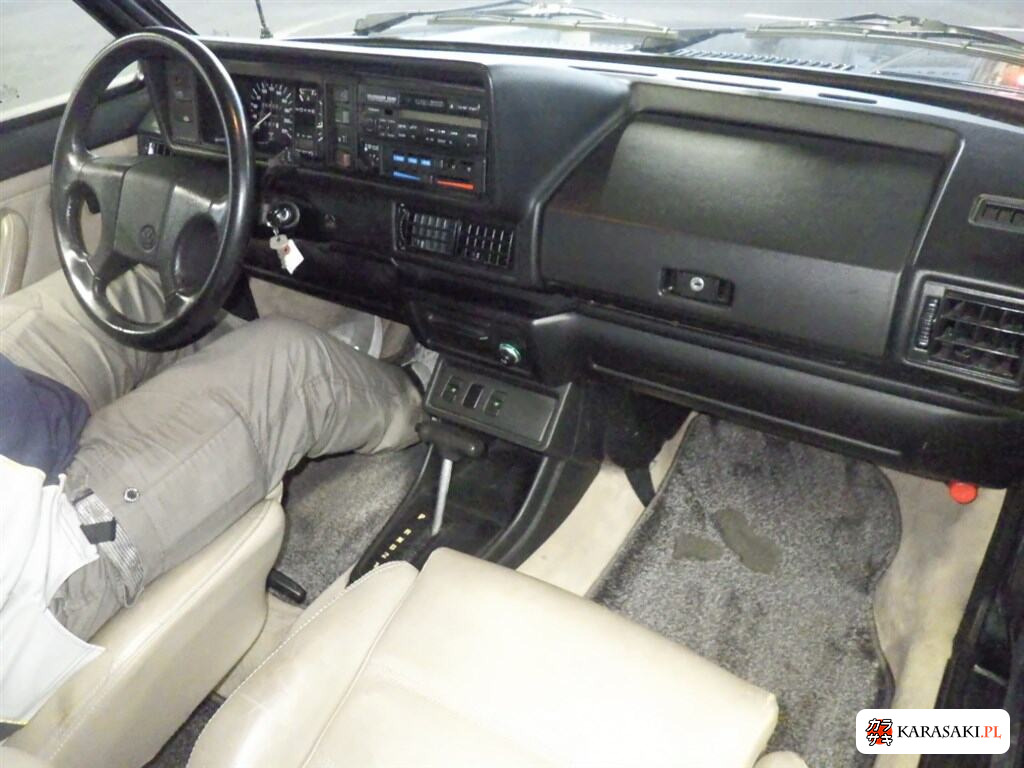 Volkswagen Golf Cabrio 1991 z aukcji japońskiej