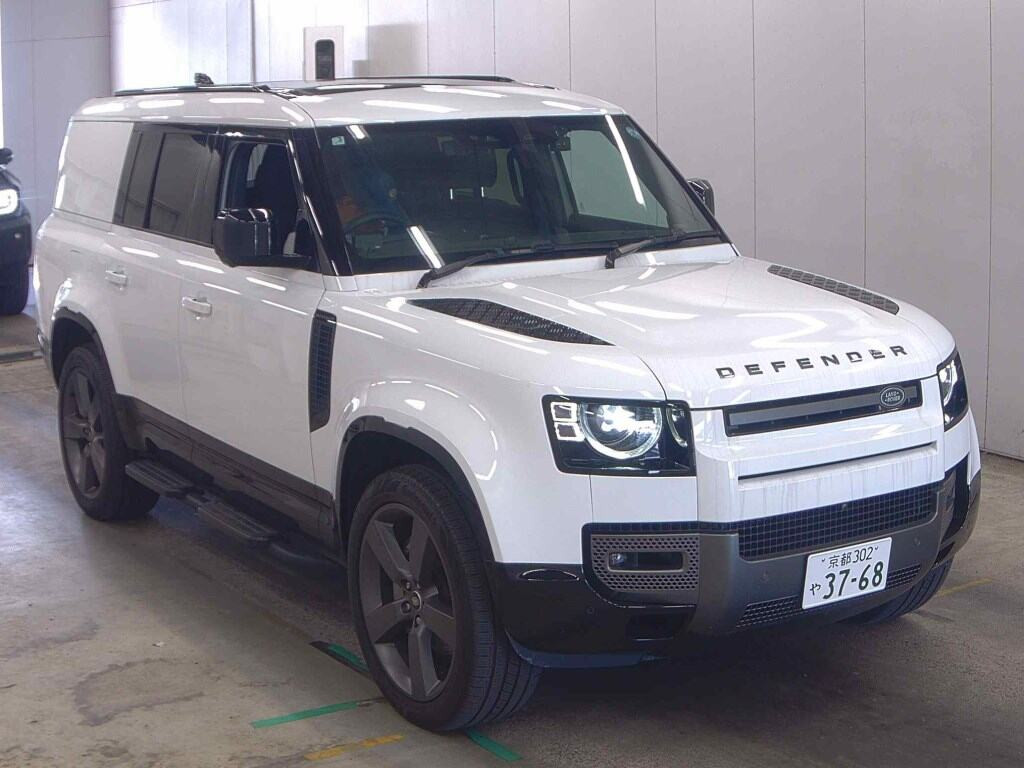 Land Rover Defender 2025 z aukcji japońskiej
