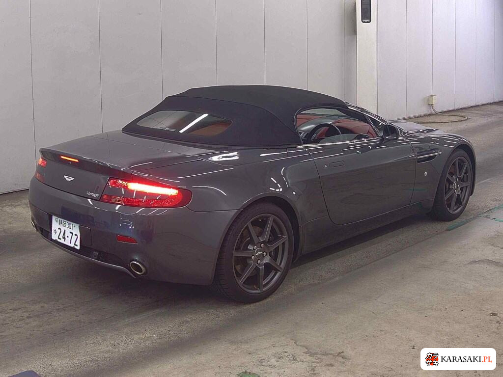 Aston Martin V8 Vantage 2009 z aukcji japońskiej