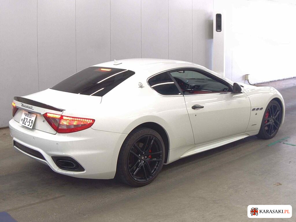 Maserati Granturismo 2018 z aukcji japońskiej