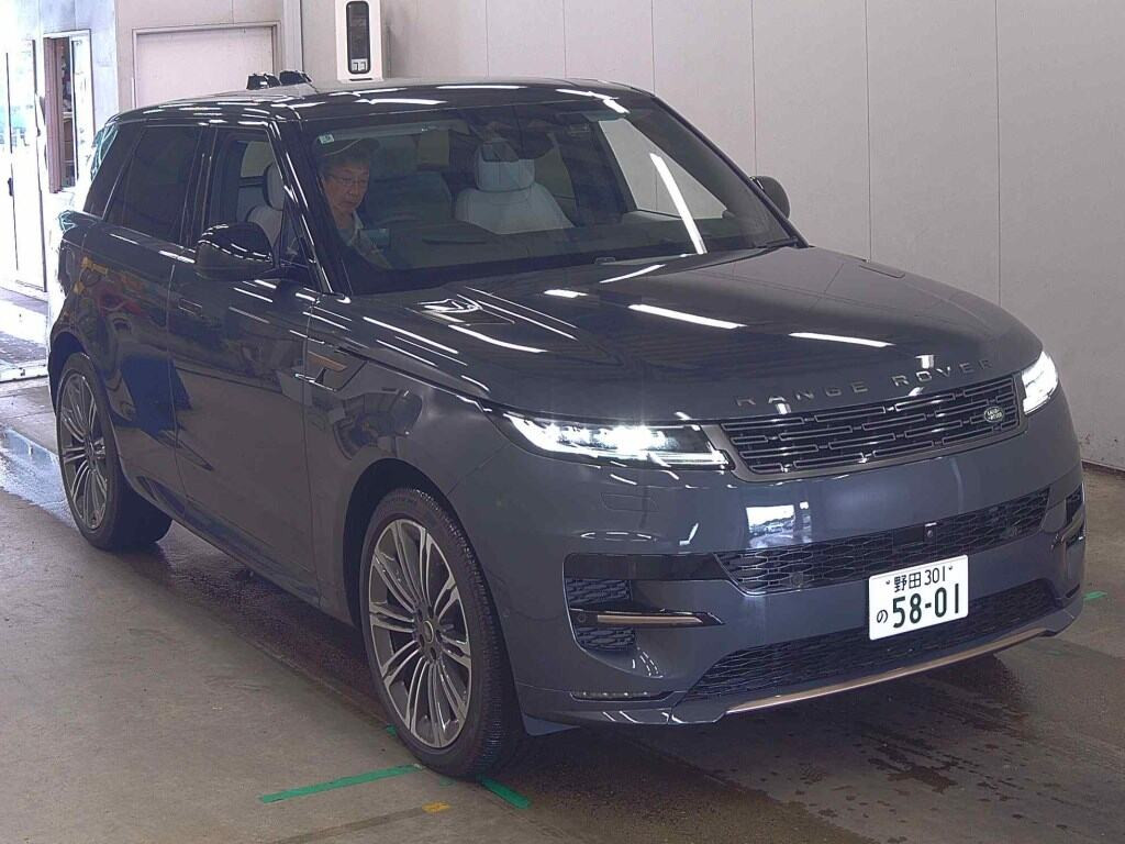 Land Rover Range Rover Sport 2025 z aukcji japońskiej