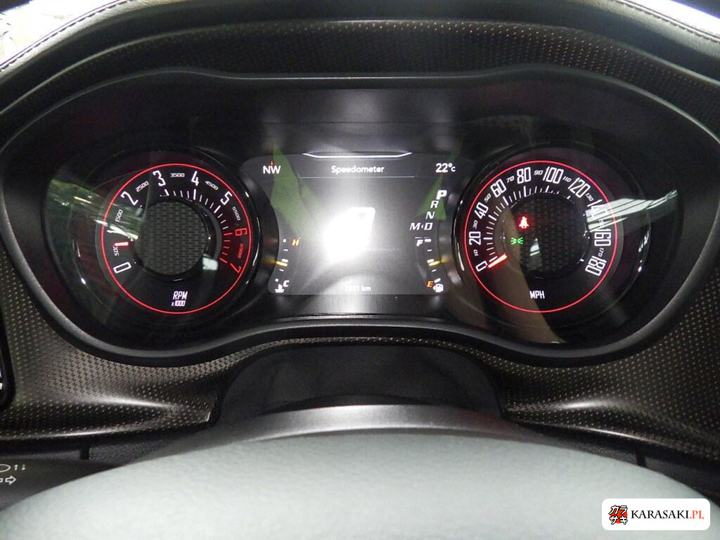 Dodge Challenger 2025 z aukcji japońskiej