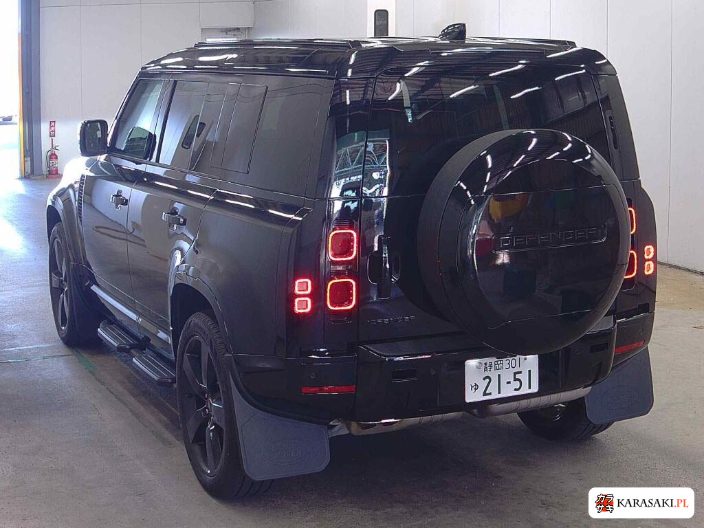 2025 Land Rover Defender 5D 4WD 2