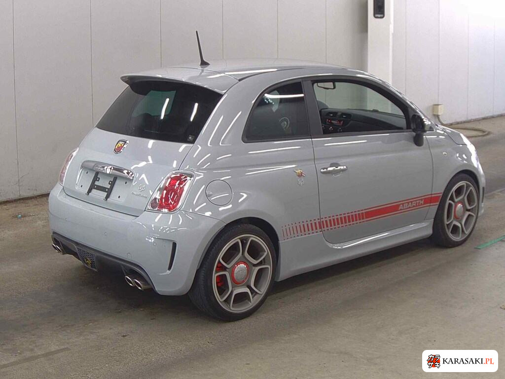 Abarth 595 2015 z aukcji japońskiej