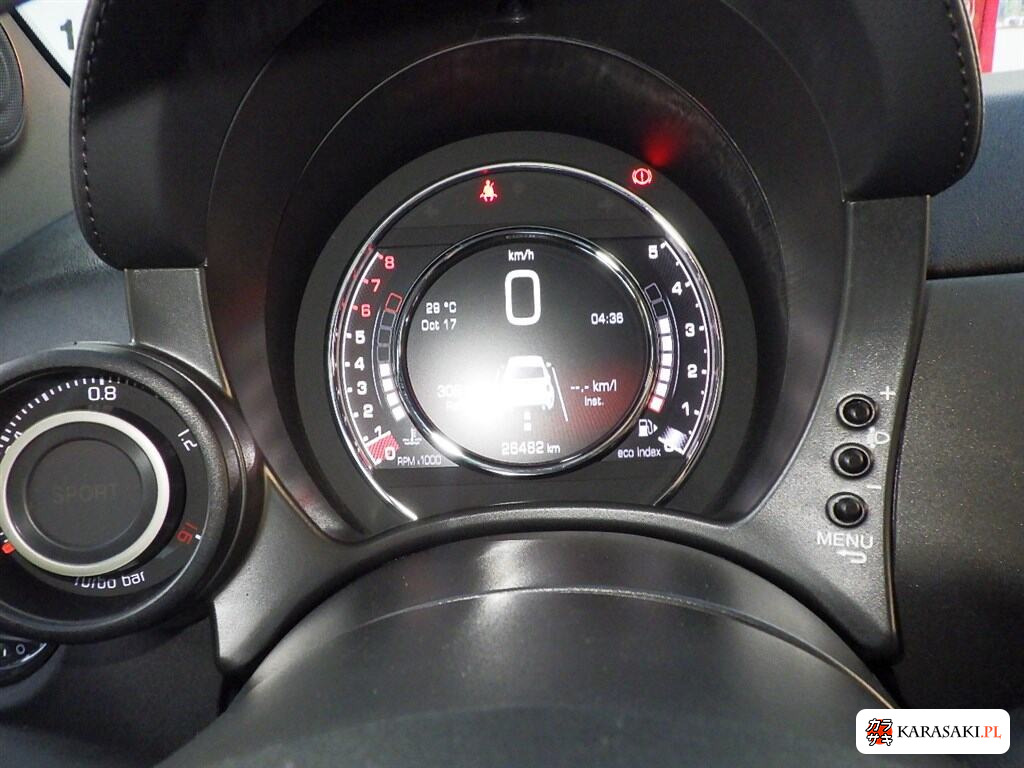 Abarth 595 2015 z aukcji japońskiej