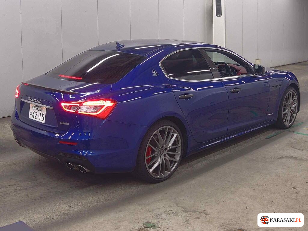 Maserati Ghibli 2018 z aukcji japońskiej