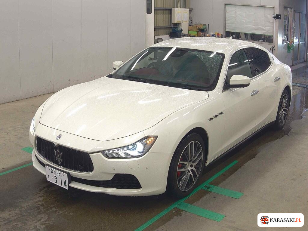 Maserati Ghibli 2017 z aukcji japońskiej