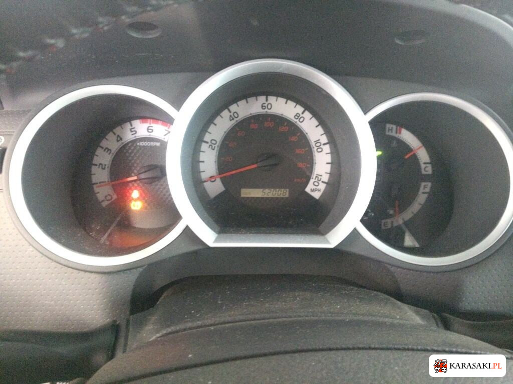 America Toyota Tacoma 2012 z aukcji japońskiej