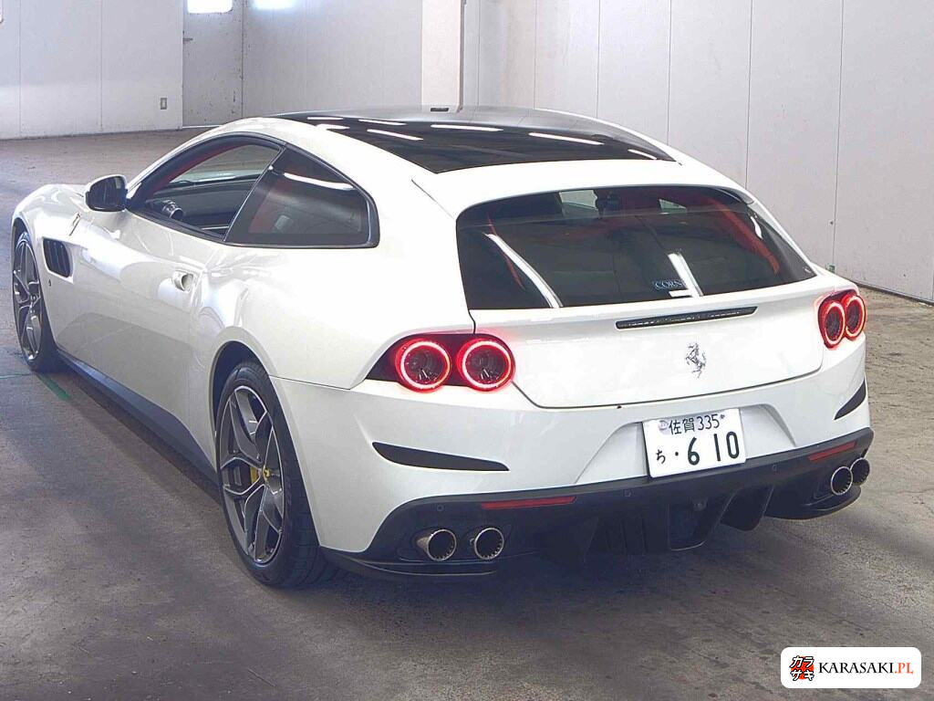 Ferrari GTC4 Lusso 2018 z aukcji japońskiej