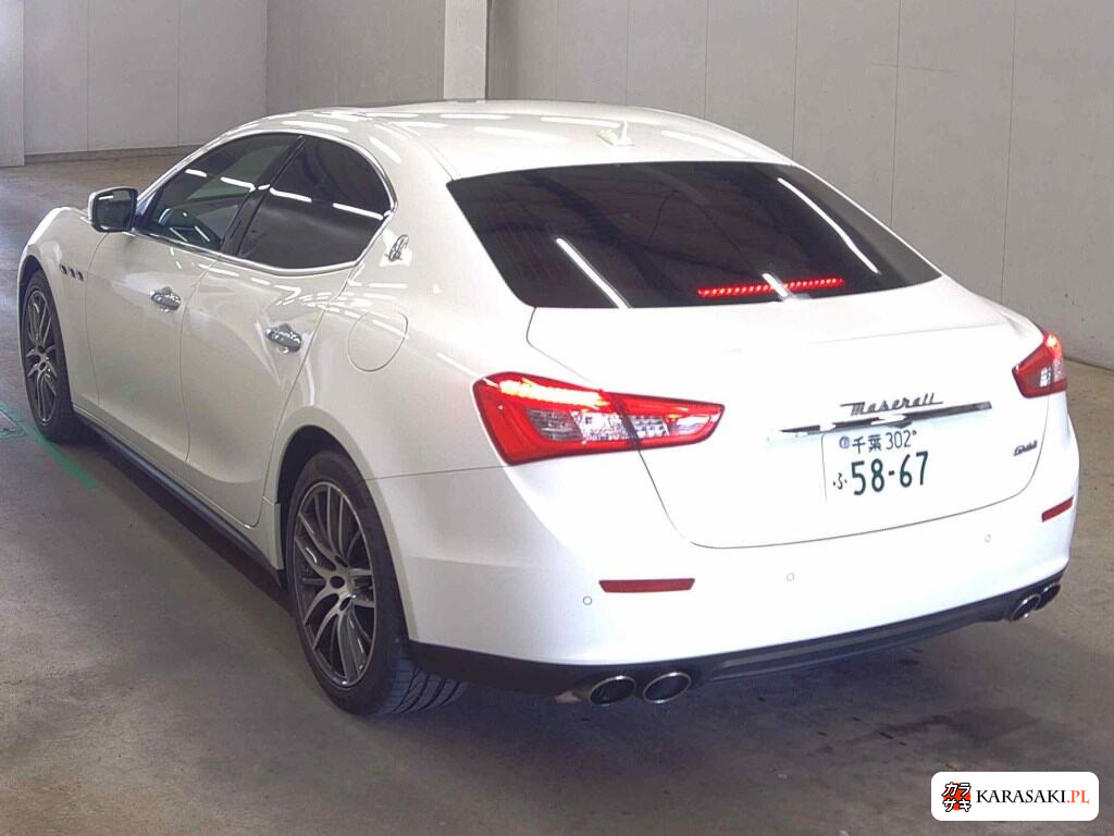 Maserati Ghibli 2017 z aukcji japońskiej