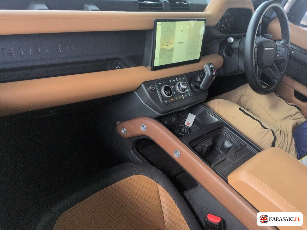 2024 Land Rover Defender 5D 4WD 5