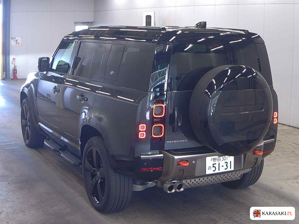 2024 Land Rover Defender 5D 4WD 110 X D300 2