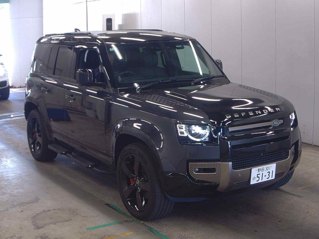 Land Rover Defender 2024 z aukcji japońskiej