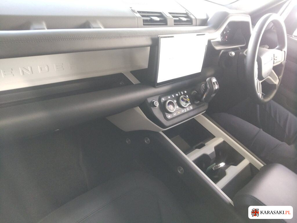 2025 Land Rover Defender 5D 4WD 5