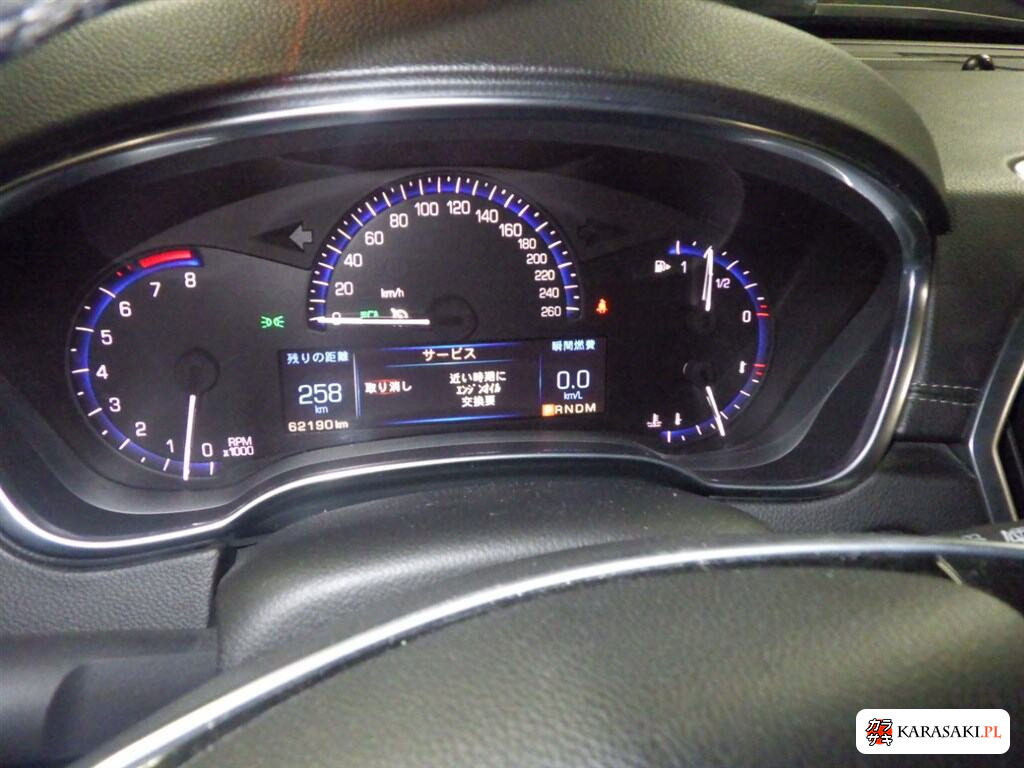 Cadillac SRX Crossover 2014 z aukcji japońskiej