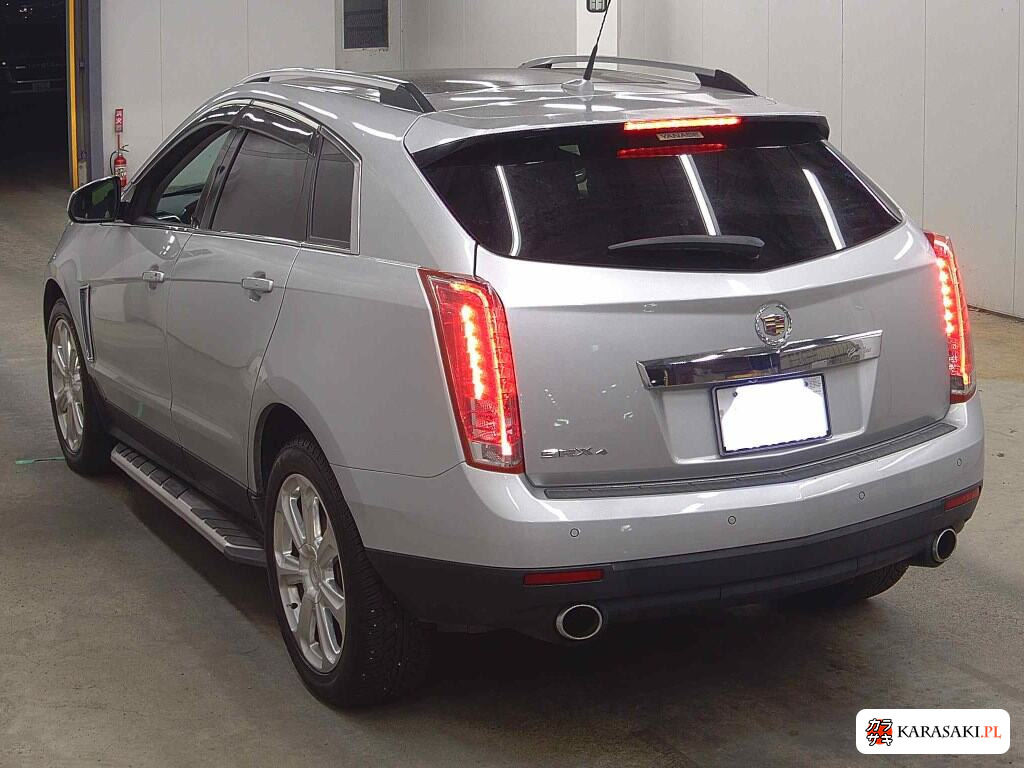 Cadillac SRX Crossover 2014 z aukcji japońskiej