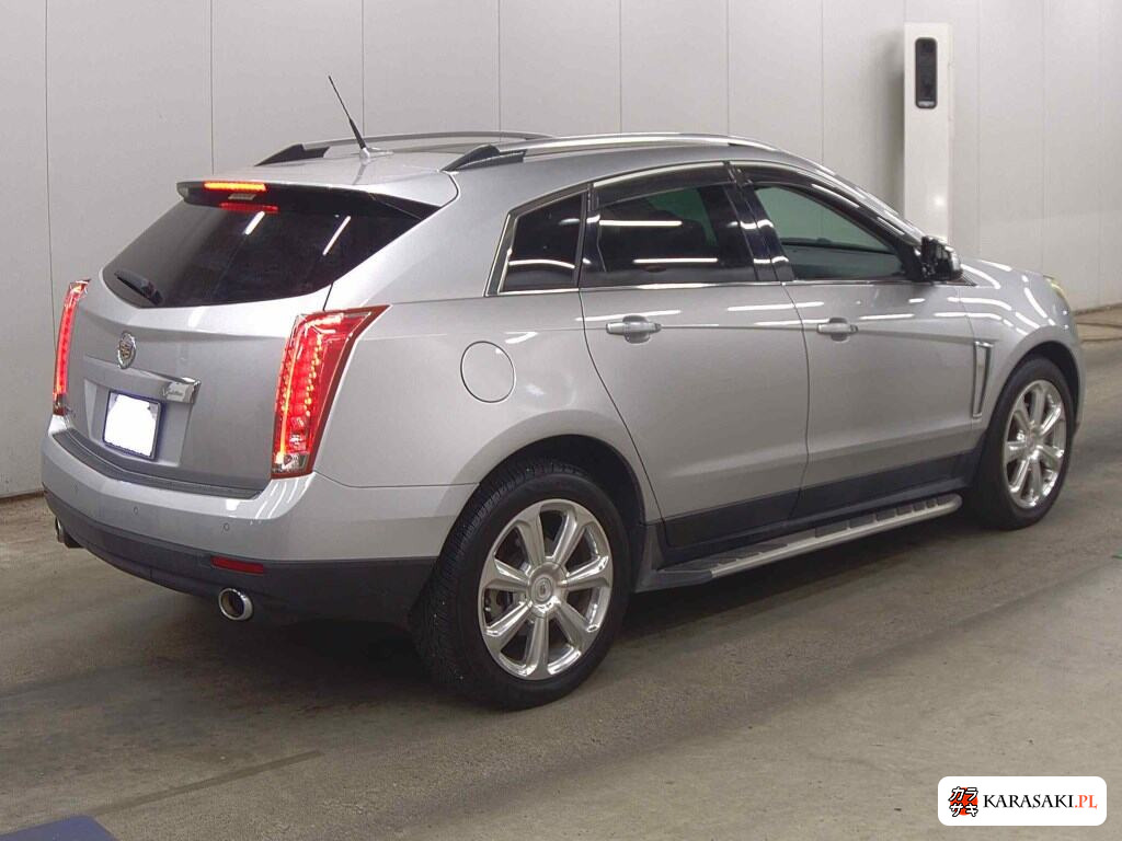 Cadillac SRX Crossover 2014 z aukcji japońskiej