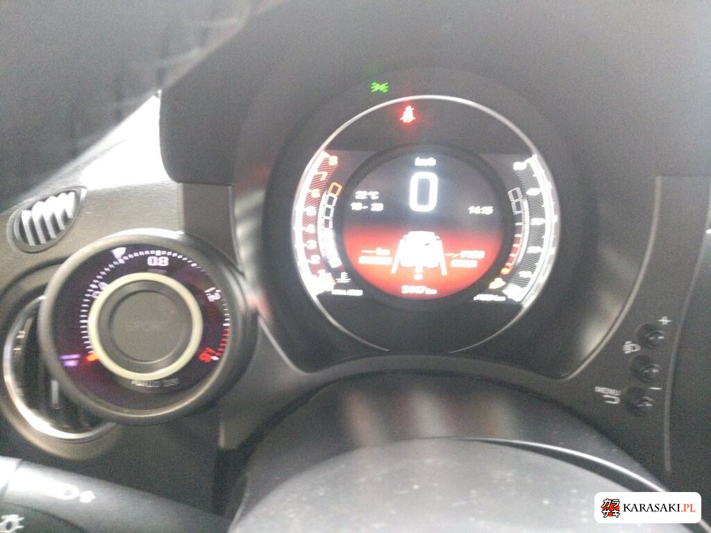 Abarth 595C 2024 z aukcji japońskiej